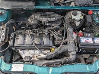 Peugeot 106  picture 13