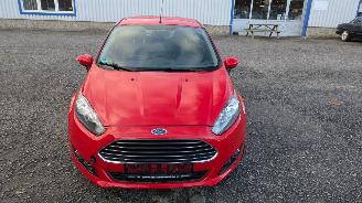 Ford Fiesta  picture 2