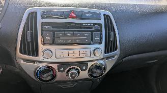 Hyundai I-20  picture 17
