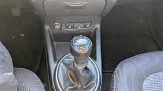 Hyundai I-20  picture 18