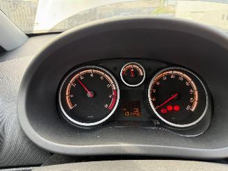 Opel Corsa  picture 15