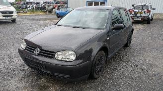 Uttjänta bilar auto Volkswagen Golf LC9Z 2001/12