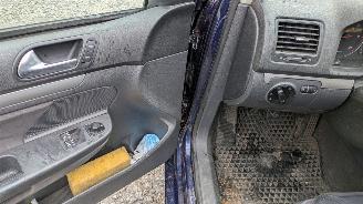 Volkswagen Golf 1.9 TDI picture 9