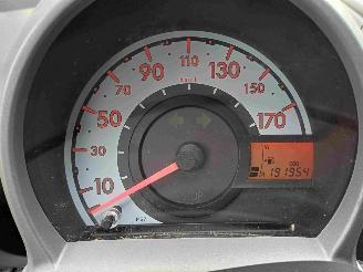 Peugeot 107 1.0-12V XR picture 9