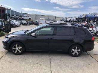 škoda osobní automobily Volkswagen Golf 12tsi Variant AIRCO NAVI 2014/5