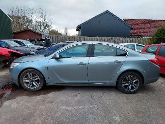 Salvage car Opel Insignia 1.8 edition 2010/2