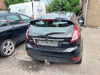 Ford Fiesta  picture 3