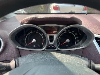 Ford Fiesta  picture 10