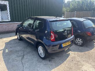 Volkswagen Up!  picture 4