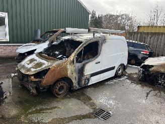 Purkuautot passenger cars Citroën Berlingo  2017/3