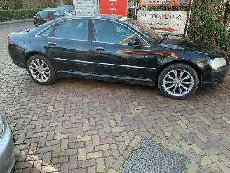 Audi A8 4.2 TDI picture 8