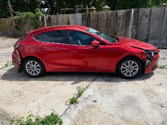 Mazda 3  picture 7