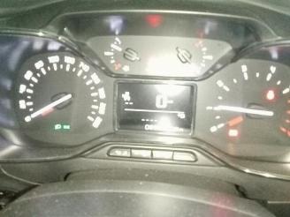 Citroën C3 C3 (SX/SW), Hatchback, 2016 1.0 Vti 12V PureTech picture 9