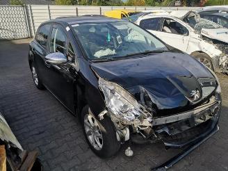 rozbiórka samochody osobowe Peugeot 208 208 I (CA/CC/CK/CL), Hatchback, 2012 / 2019 1.2 Vti 12V PureTech 82 2014