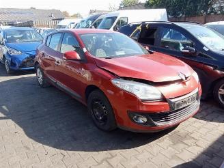 Uttjänta bilar auto Renault Mégane Megane III Berline (BZ), Hatchback 5-drs, 2008 / 2017 1.5 dCi 90 2012/3