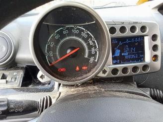 Chevrolet Spark Spark (M300), Hatchback, 2010 1.0 16V picture 10