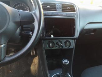 Volkswagen Polo Polo V (6R), Hatchback, 2009 / 2017 1.2 12V picture 35