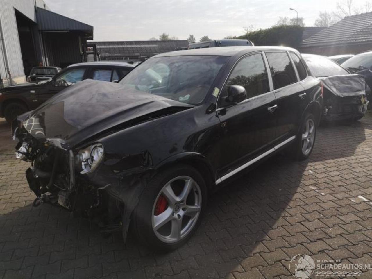 Porsche Cayenne Cayenne (9PA), SUV, 2002 / 2010 4.5 V8 32V Turbo S