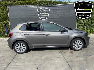 Salvage car Volkswagen Polo Polo VI (AW1), Hatchback 5-drs, 2017 1.0 TSI 12V 2021/7