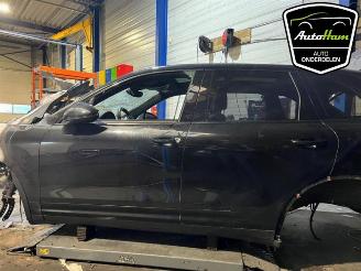 Vrakbiler auto Porsche Cayenne Cayenne II (92A), SUV, 2010 / 2018 3.0 S E-Hybrid 24V 2015/12