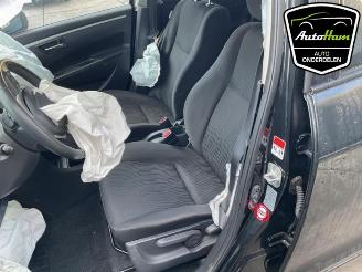 Suzuki Swift Swift (ZA/ZC/ZD), Hatchback, 2010 / 2017 1.2 16V picture 17