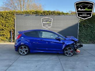 Vrakbiler auto Ford Fiesta Fiesta 6 ST, Hatchback, 2013 / 2017 1.6 ST 16V 2017/4
