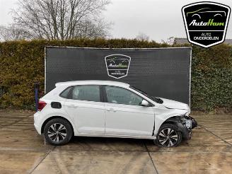 Auto da rottamare Volkswagen Polo Polo VI (AW1), Hatchback 5-drs, 2017 1.0 TSI 12V 2019/4