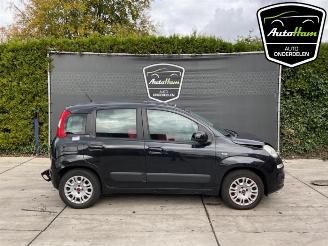 Vrakbiler auto Fiat Panda Panda/Pandina (312), Hatchback, 2012 0.9 TwinAir 65 2014/2
