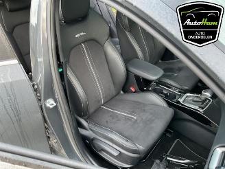 Kia Cee d Ceed (CDB5/CDBB), Hatchback 5-drs, 2018 1.5 T-GDI 16V picture 28