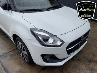 Suzuki Swift Swift (ZC/ZD), Hatchback 5-drs, 2017 1.2 Dual Jet 16V picture 6