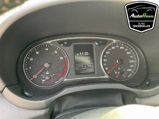 Audi A1 A1 Sportback (8XA/8XF), Hatchback 5-drs, 2011 / 2018 1.0 TFSI 12V picture 18