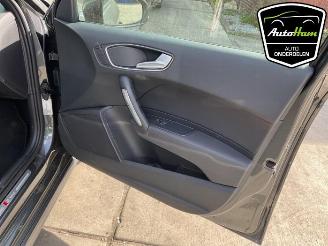 Audi A1 A1 Sportback (8XA/8XF), Hatchback 5-drs, 2011 / 2018 1.0 TFSI 12V picture 26