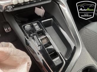Peugeot 5008 5008 II (M4/MC/MJ/MR), MPV, 2016 / 2024 1.2 12V Hybrid picture 22