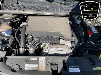 Peugeot 208 208 II (UB/UH/UP), Hatchback 5-drs, 2019 1.2 Vti 12V PureTech 100 picture 12