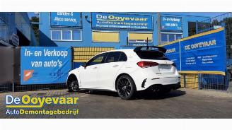 Vrakbiler auto Mercedes A-klasse A-Klasse AMG (177.0), Hatchback, 2018 / 2025 2.0 A-35 AMG Turbo 16V 4Matic 2019/8