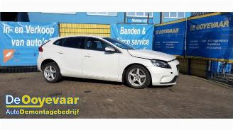 Purkuautot passenger cars Volvo V-40 V40 (MV), Hatchback 5-drs, 2012 / 2019 2.0 D2 16V 2015/8