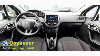 Peugeot 208 208 I (CA/CC/CK/CL), Hatchback, 2012 / 2019 1.2 Vti 12V PureTech picture 2