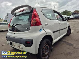 Peugeot 107 107, Hatchback, 2005 / 2014 1.0 12V picture 3