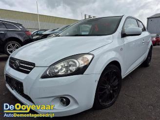 rozbiórka samochody osobowe Kia Pro cee d Pro cee'd (EDB3), Hatchback 3-drs, 2008 / 2012 1.4 CVVT 16V 2009/10
