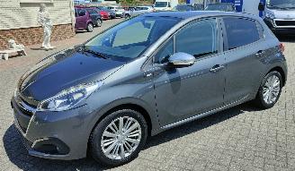 Voiture accidenté Peugeot 208 Peugeot 208 Style 2016/4