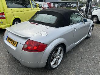Audi TT ROADSTER 1.8 5V TURBO QUATTRO (4x4) picture 24