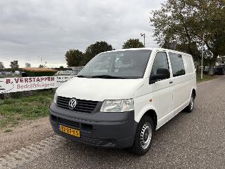 skadebil bedrijf Volkswagen Transporter 1.9 TDI 75KW DUBBELE CABINE, LANGE WIELBASIS, 137.000 KM N.A.P. 2005/6