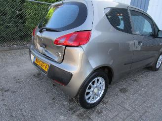 Mitsubishi Colt 1.1 Navi Airco picture 5