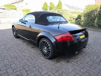 Audi TT 1.8 5V Turbo 224 PK Quattro Cabrio 6-Bak picture 2