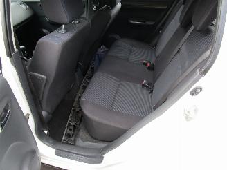 Suzuki Swift 1.3 Airco Radio/CD Parelmoer Wit picture 12