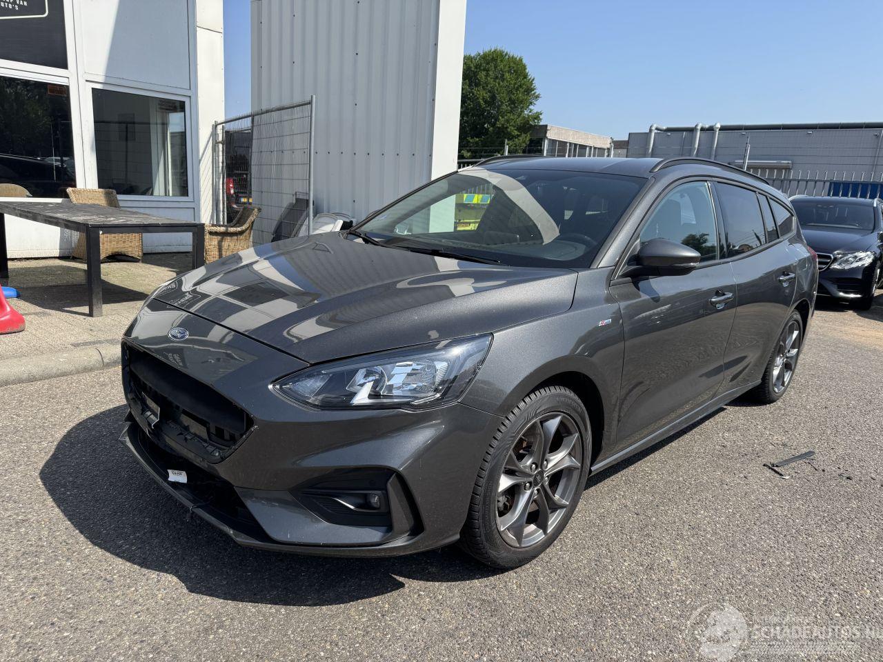Ford Focus 1.0 EcoBoost Hybrid ST Line Business