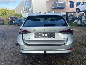 Skoda Octavia Octavia Combi (NXAC), Combi 5-drs, 2019 1.0 TSI e-TEC 12V picture 8