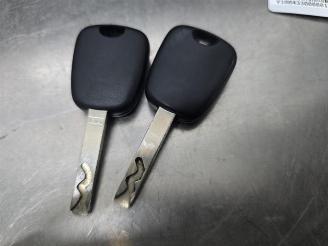 Toyota Aygo Aygo (B10), Hatchback, 2005 / 2014 1.0 12V VVT-i picture 2