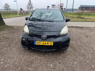 Vrakbiler auto Toyota Aygo Aygo (B10), Hatchback, 2005 / 2014 1.0 12V VVT-i 2009/9