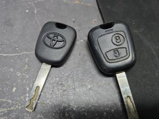 Toyota Aygo Aygo (B10), Hatchback, 2005 / 2014 1.0 12V VVT-i picture 13